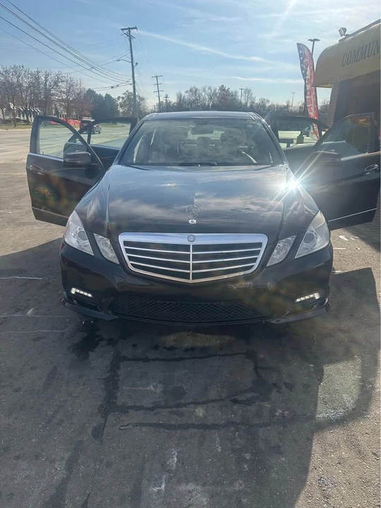 2011 Mercedes-Benz W212 E-Class - Image 3 of 5