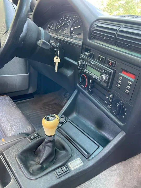 1991 BMW E30 3 Series - Image 5 of 10