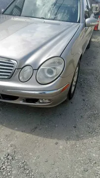 2005 Mercedes Benz E320