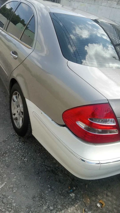 2005 Mercedes-Benz W211 E-Class - Image 2 of 4