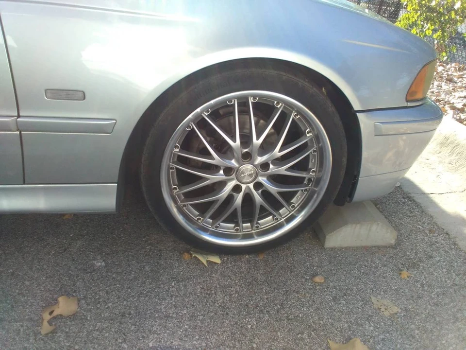 2001 BMW E39 5 Series - Image 14 of 24