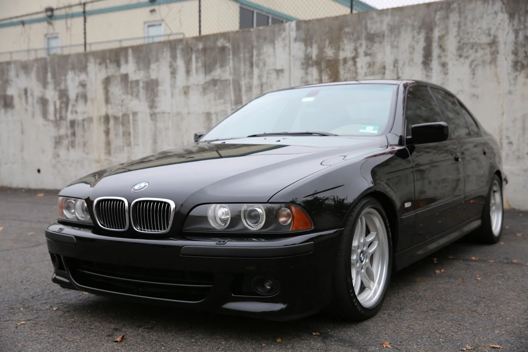 2003 BMW E39 540i - Image 7 of 12