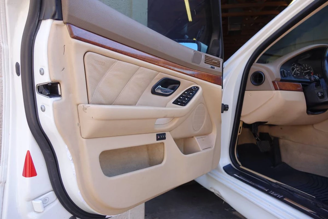 2002 BMW E39 5 Series - Image 11 of 24
