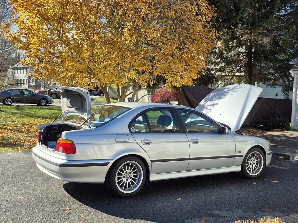 1999 BMW E39 540i - Image 2 of 6