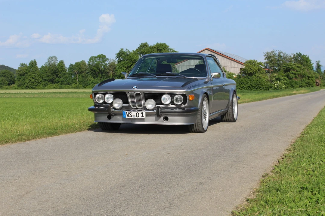 BMW - Image 9 of 31
