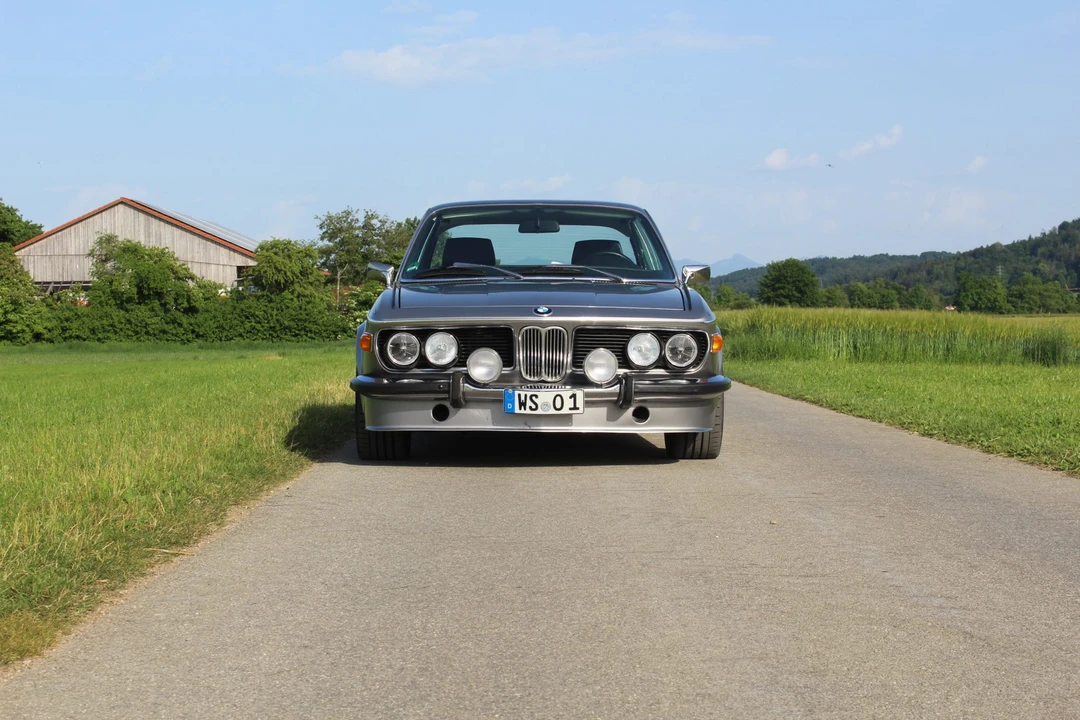 BMW - Image 11 of 31