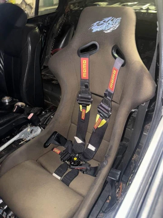 BMW E39 5 Series - Image 2 of 3