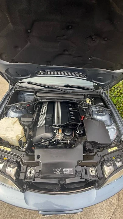 2001 BMW E46 330i & 330Ci - Image 6 of 15