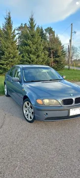 2002 BMW 320i