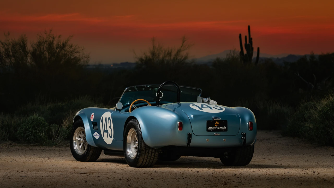 Shelby Cobra Replica - Image 16 of 31