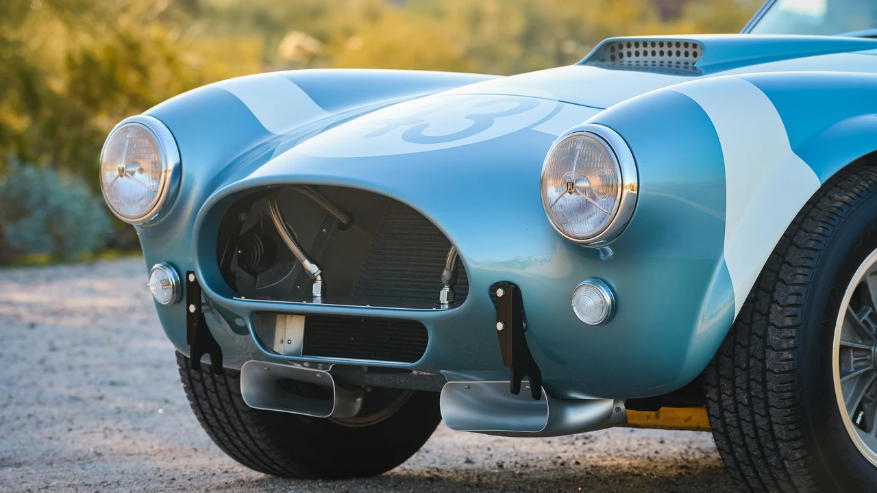 Shelby Cobra Replica - Image 22 of 31