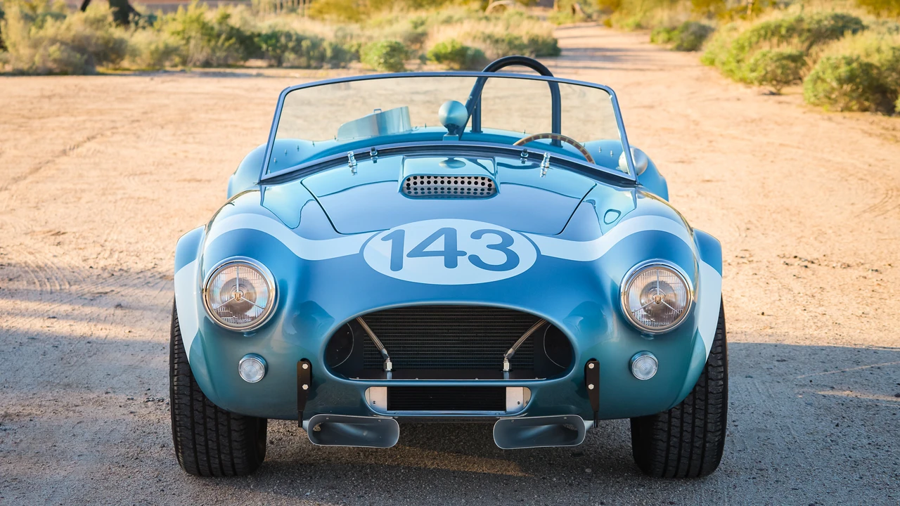 Shelby Cobra Replica - Image 23 of 31