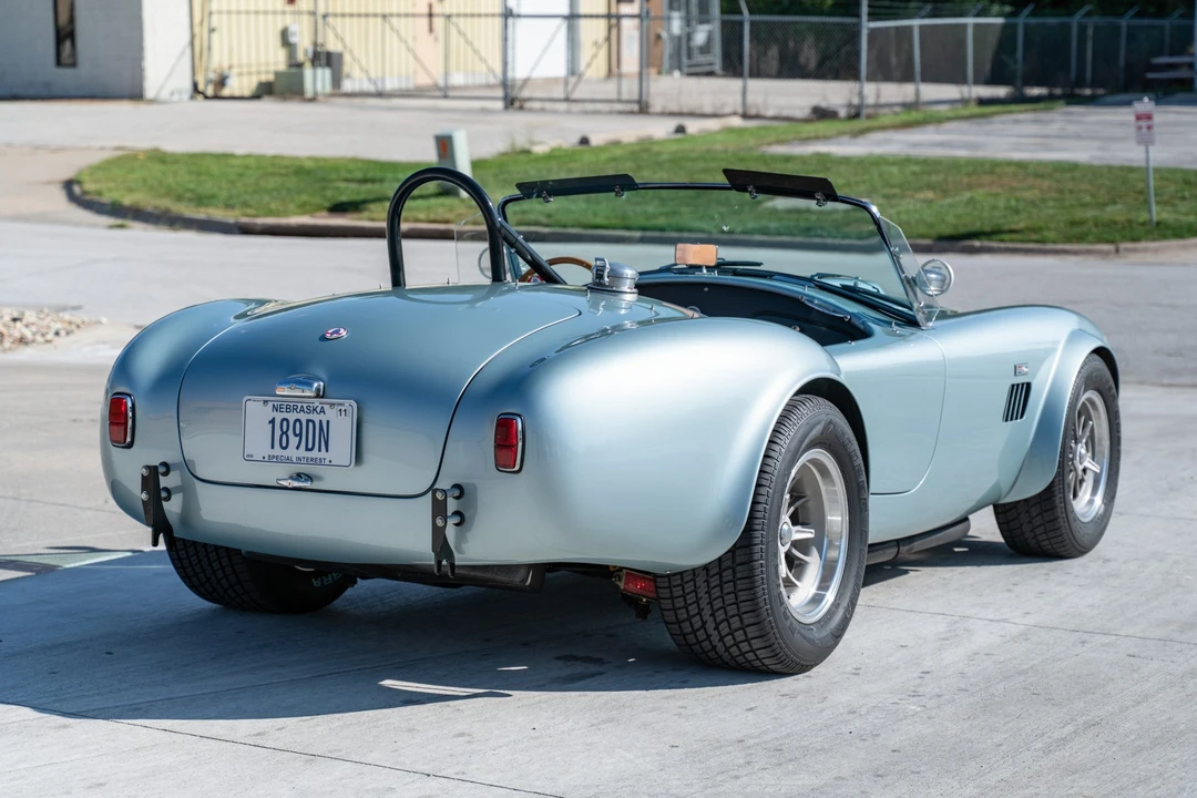 Shelby Cobra Replica - Image 7 of 31