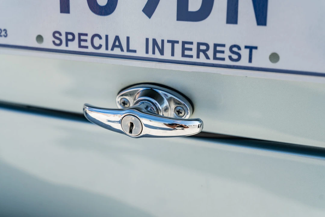 Shelby Cobra Replica - Image 29 of 31