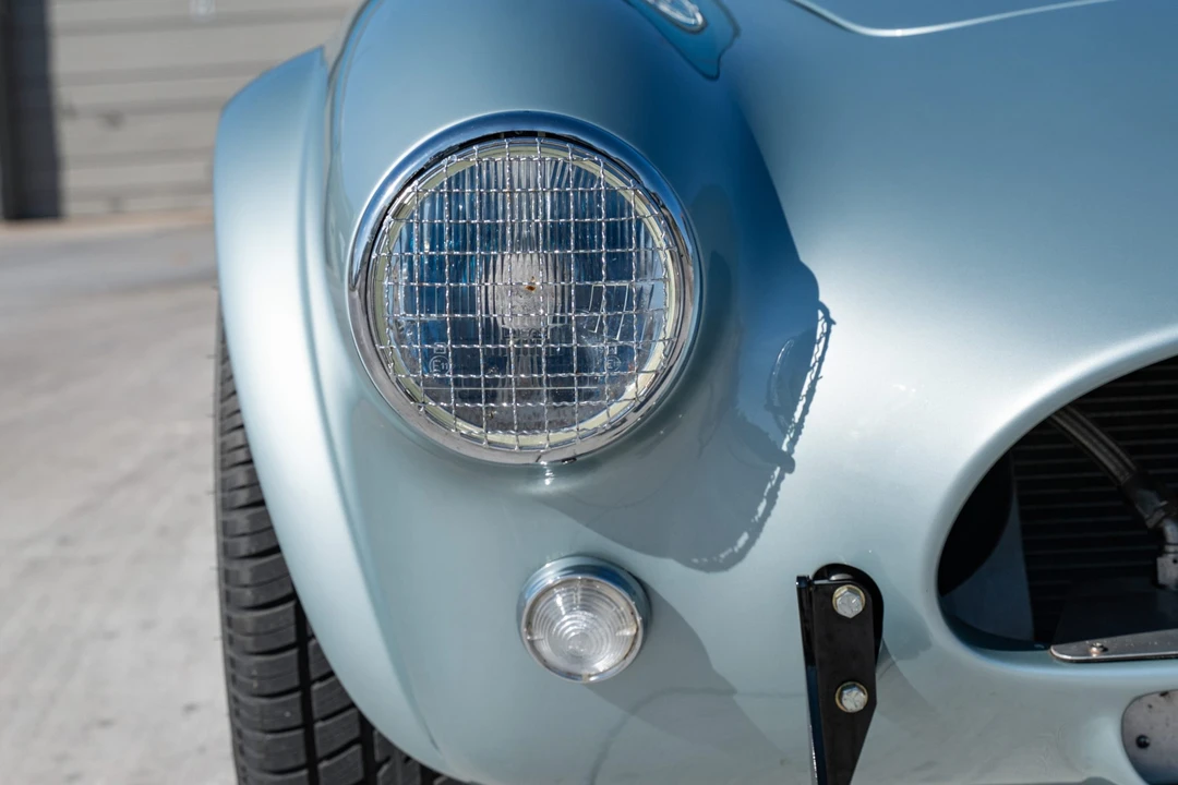 Shelby Cobra Replica - Image 14 of 31