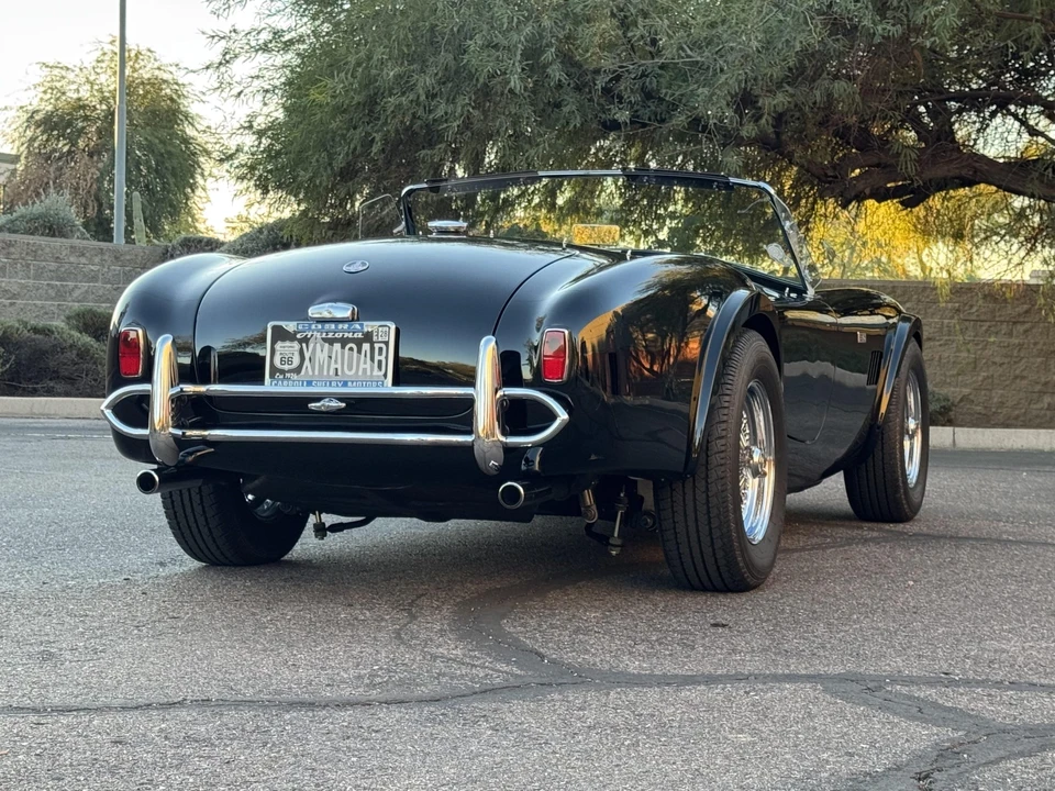 Shelby Cobra Replica - Image 19 of 31