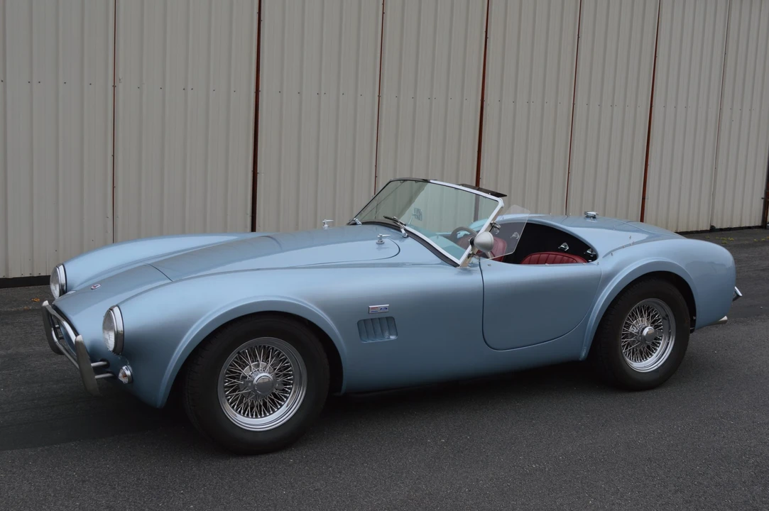Shelby Cobra Replica - Image 3 of 31