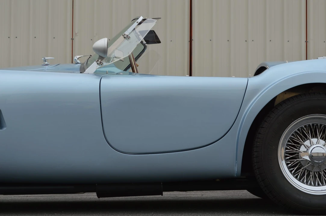 Shelby Cobra Replica - Image 20 of 31