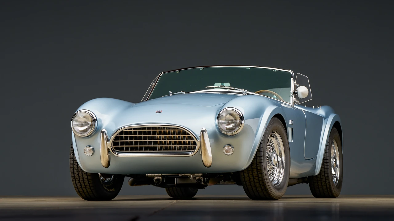 Shelby Cobra Replica - Image 15 of 31