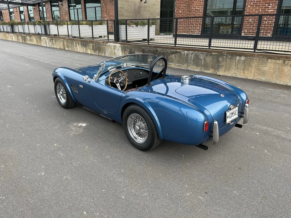 Shelby Cobra Replica - Image 8 of 31