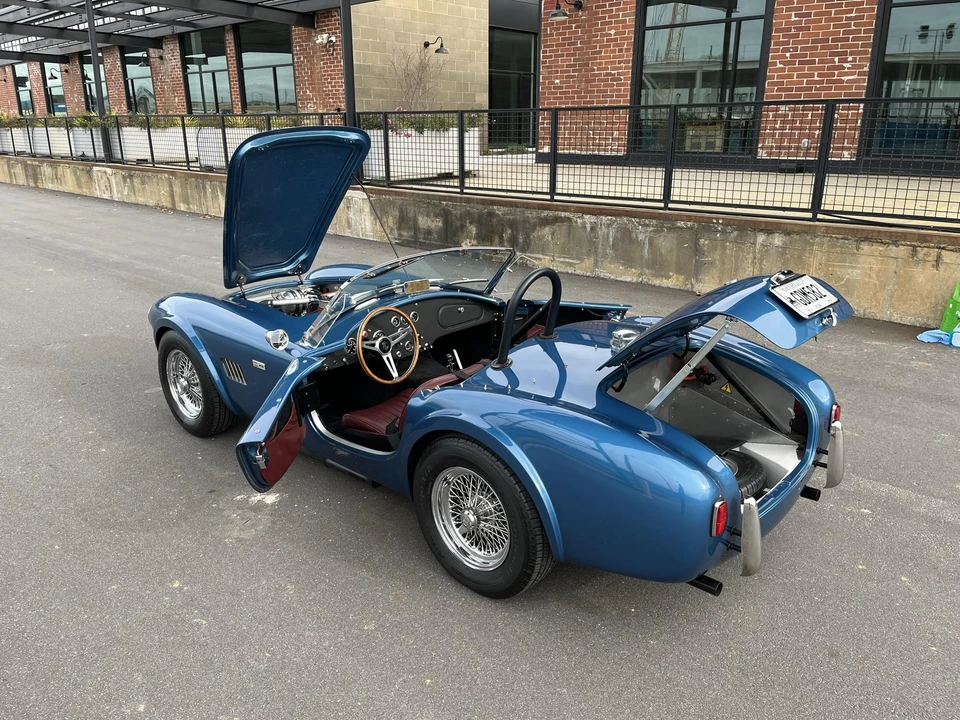 Shelby Cobra Replica - Image 29 of 31
