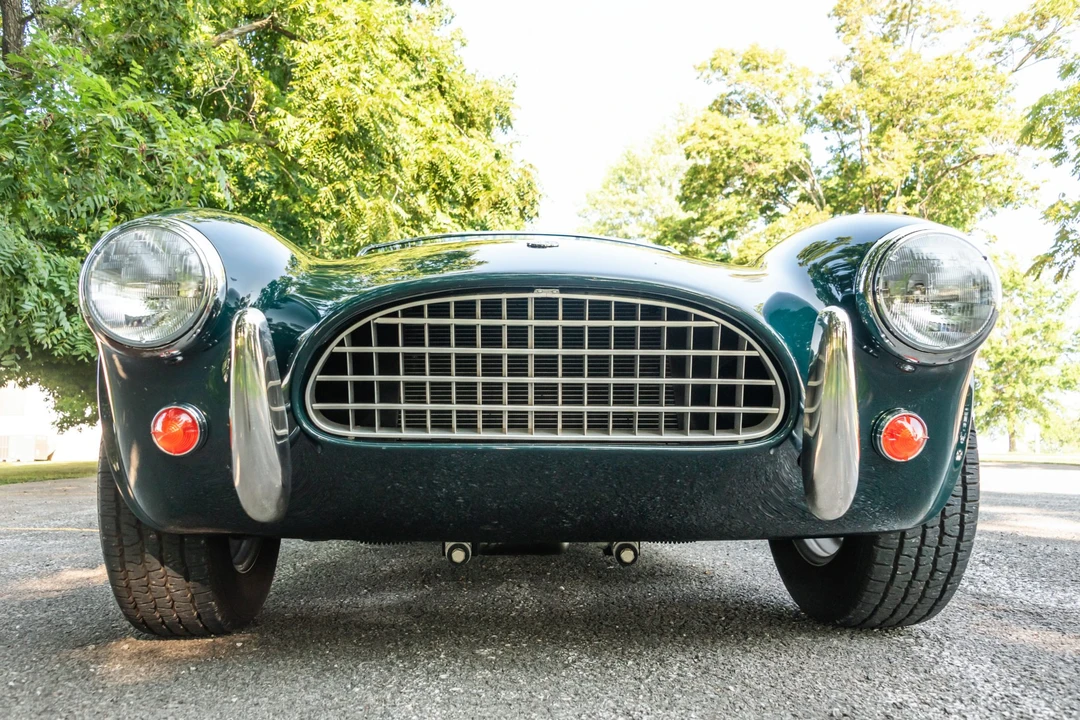 Shelby Cobra Replica - Image 11 of 31