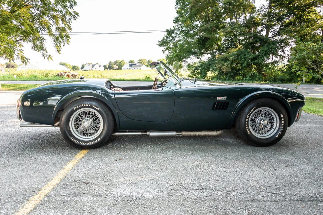 Shelby Cobra Replica - Image 4 of 31