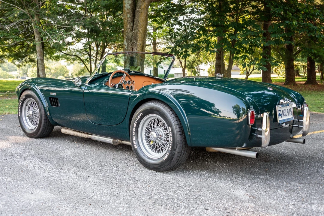 Shelby Cobra Replica - Image 7 of 31