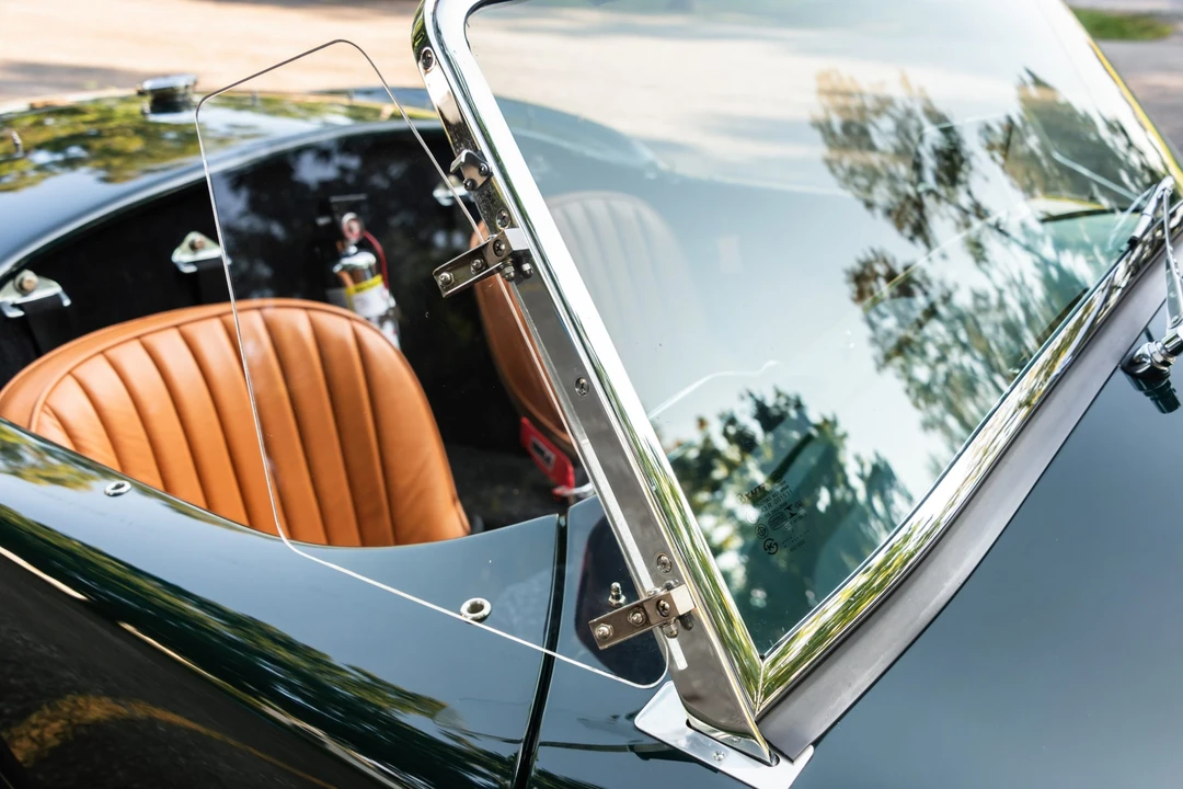 Shelby Cobra Replica - Image 23 of 31