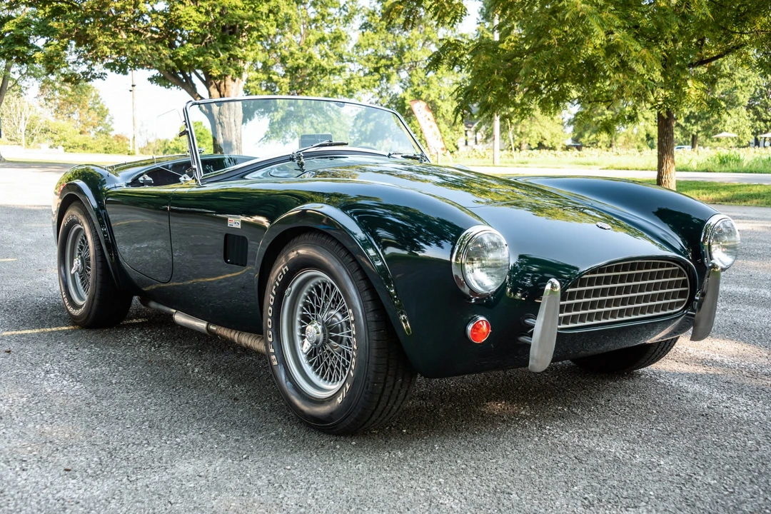 Shelby Cobra Replica - Image 3 of 31