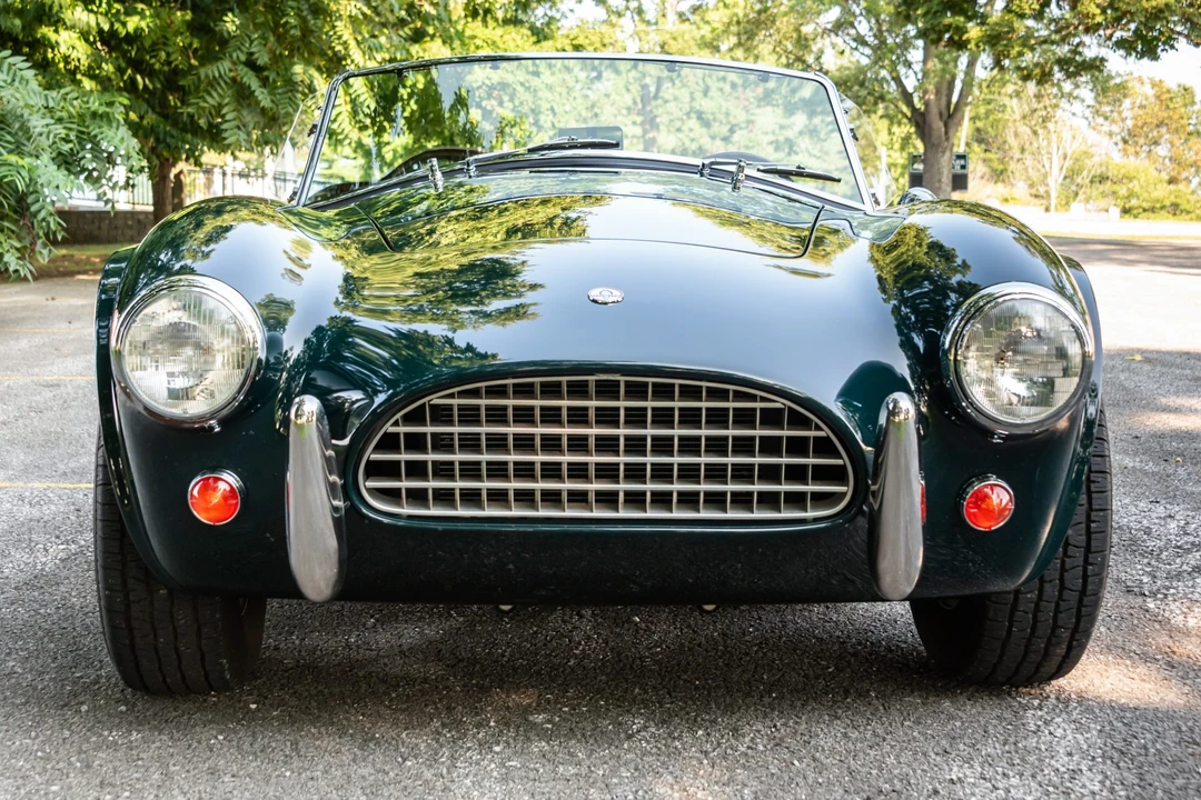 Shelby Cobra Replica - Image 2 of 31