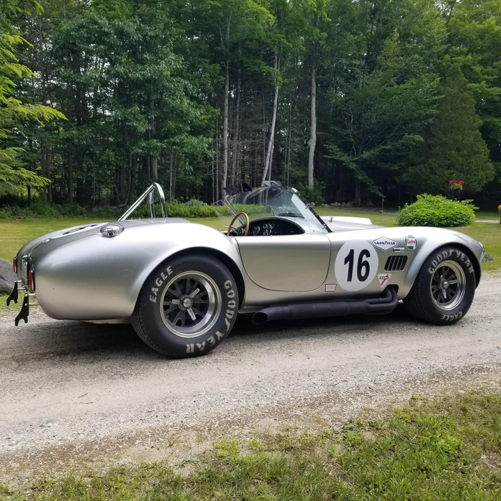 Shelby Cobra Replica - Image 15 of 31