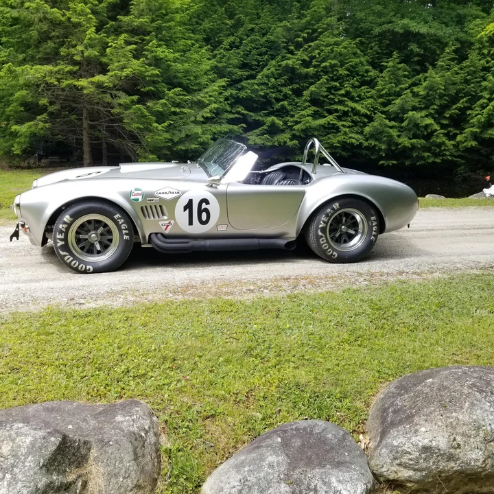 Shelby Cobra Replica - Image 23 of 31