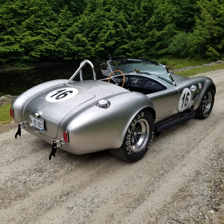 Shelby Cobra Replica - Image 17 of 31