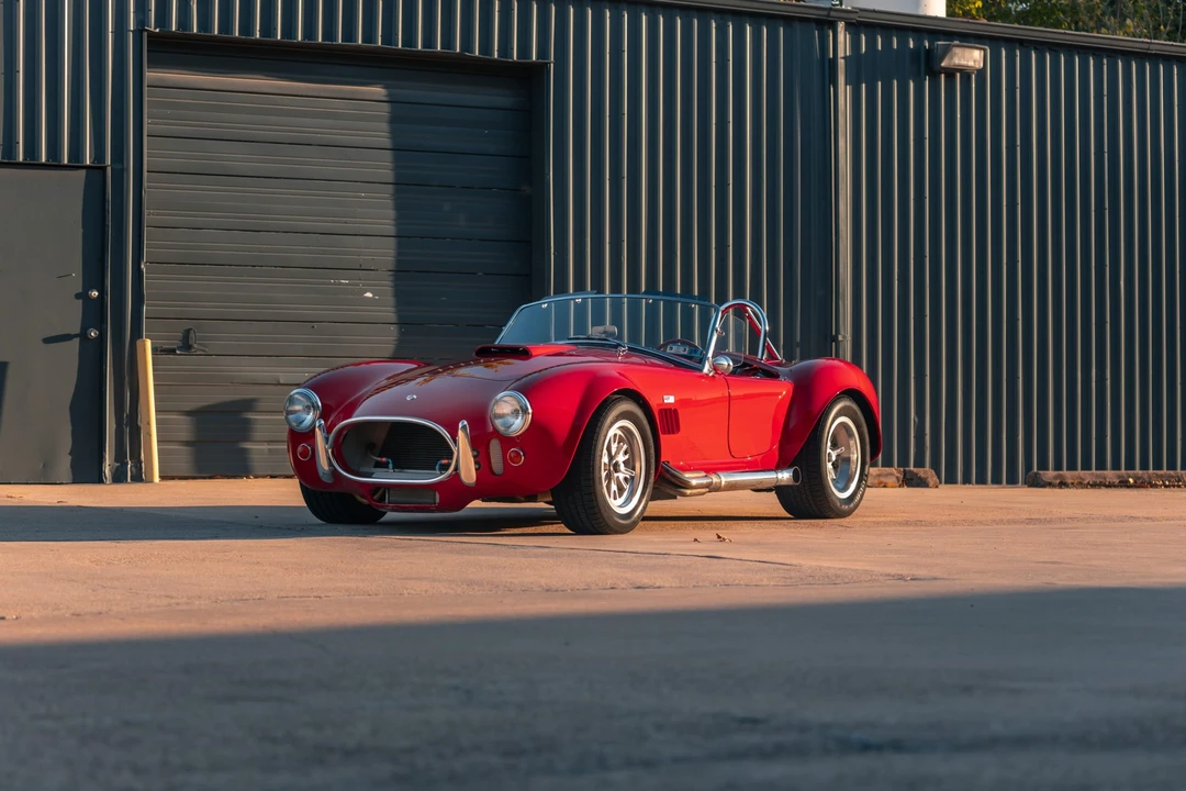 Shelby Cobra Replica - Image 6 of 31