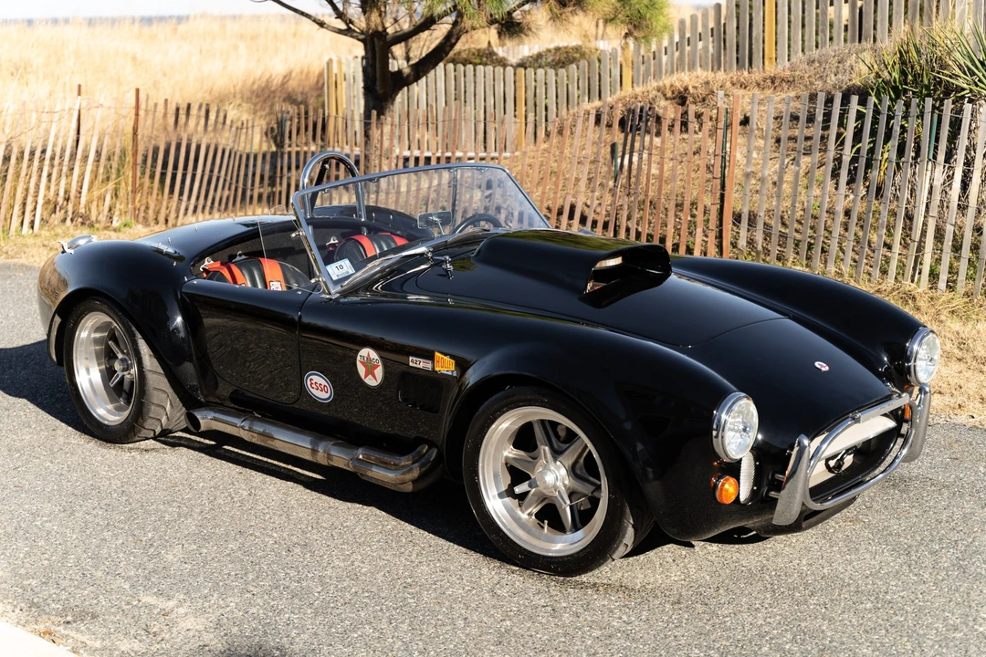 Shelby Cobra Replica - Image 7 of 31