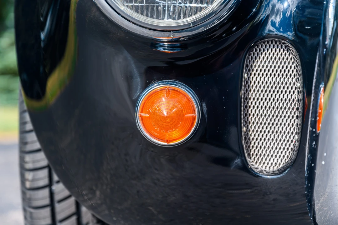 Shelby Cobra Replica - Image 17 of 31