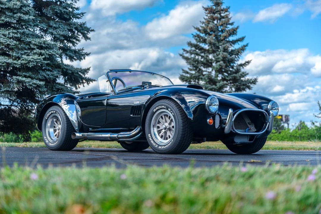 Shelby Cobra Replica - Image 12 of 31