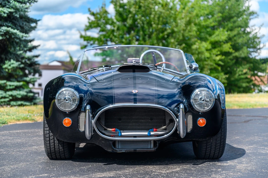 Shelby Cobra Replica - Image 15 of 31