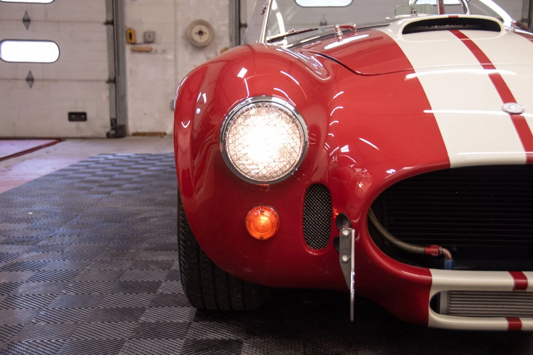 Shelby Cobra Replica - Image 14 of 31