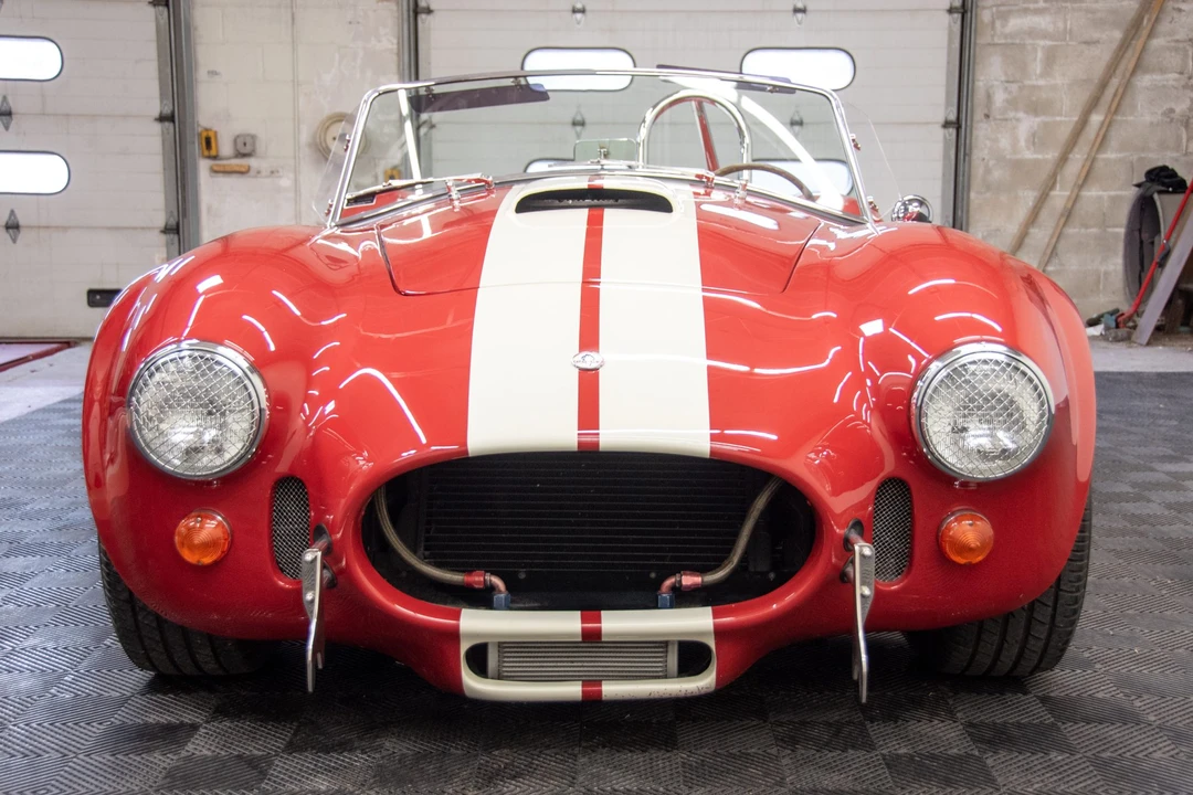 Shelby Cobra Replica - Image 10 of 31