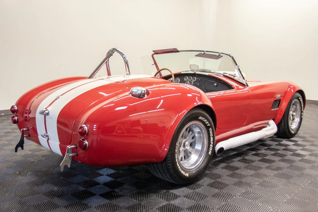 Shelby Cobra Replica - Image 7 of 31