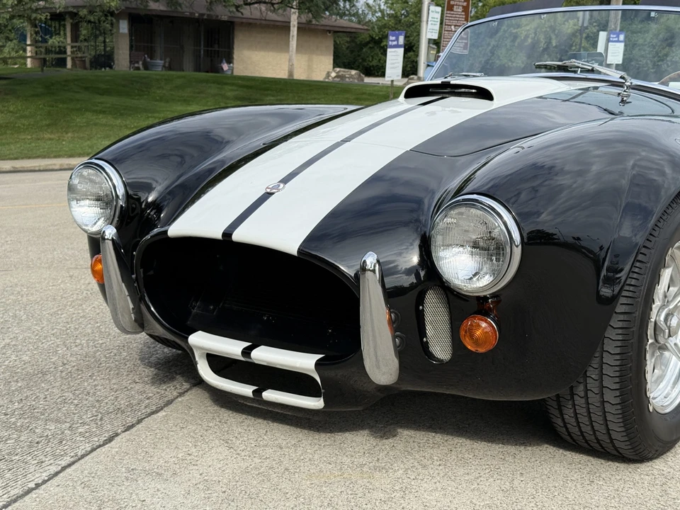 Shelby Cobra Replica - Image 20 of 31