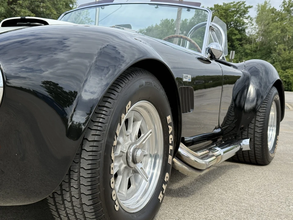 Shelby Cobra Replica - Image 28 of 31