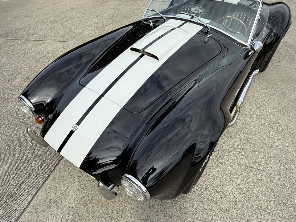 Shelby Cobra Replica - Image 19 of 31