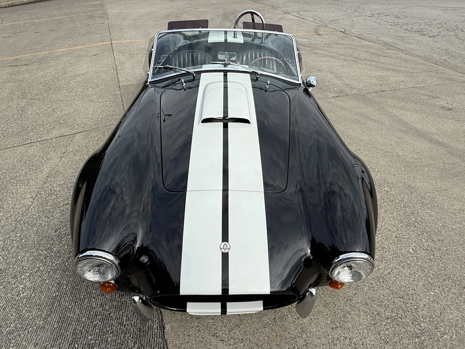 Shelby Cobra Replica - Image 4 of 31