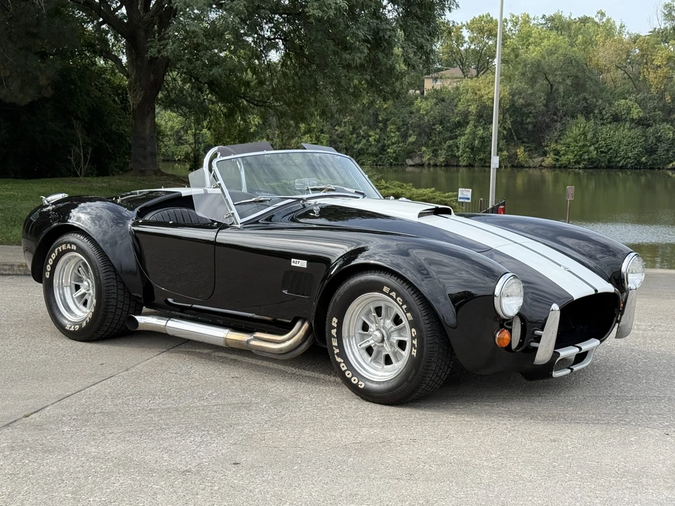 Shelby Cobra Replica - Image 6 of 31