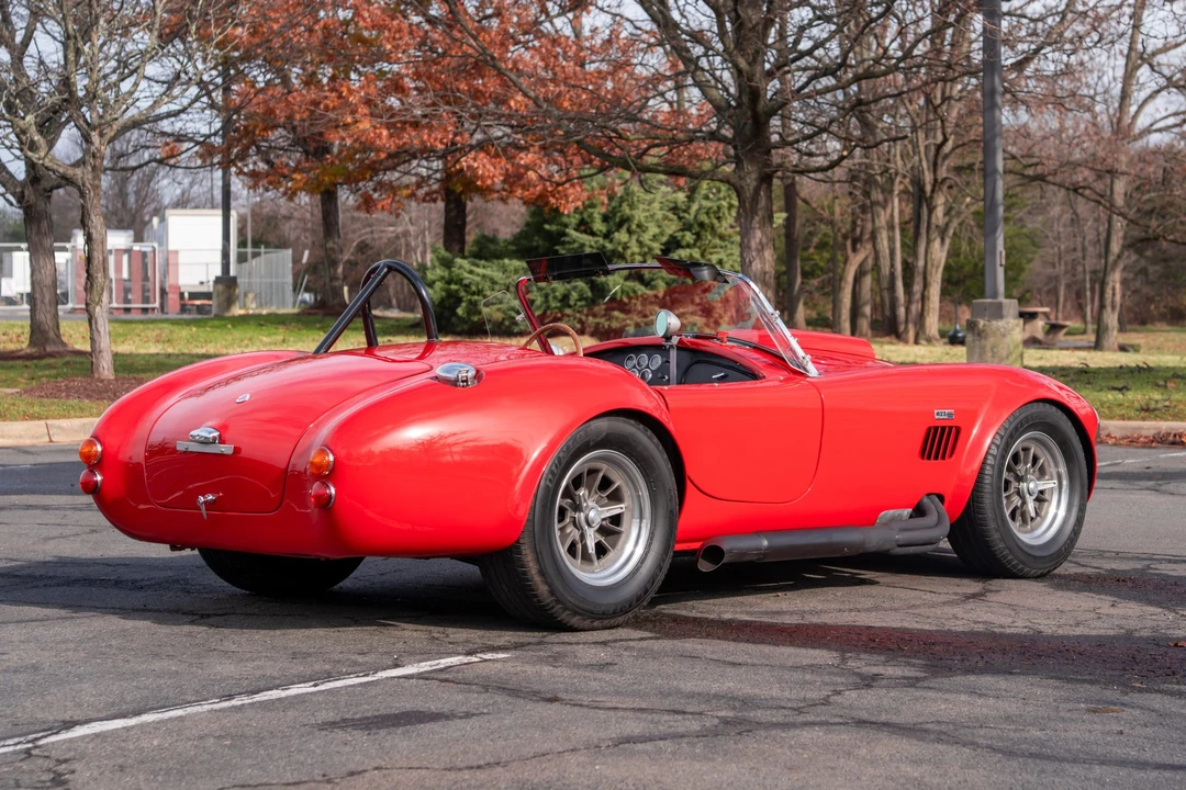 Shelby Cobra Replica - Image 5 of 31