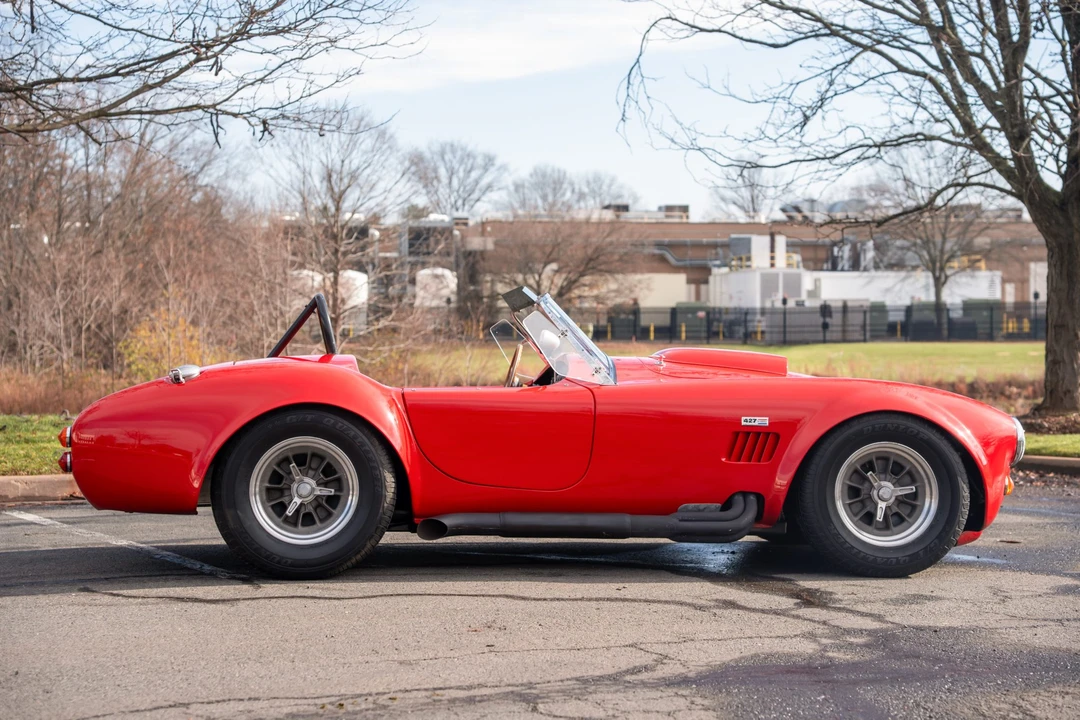 Shelby Cobra Replica - Image 4 of 31