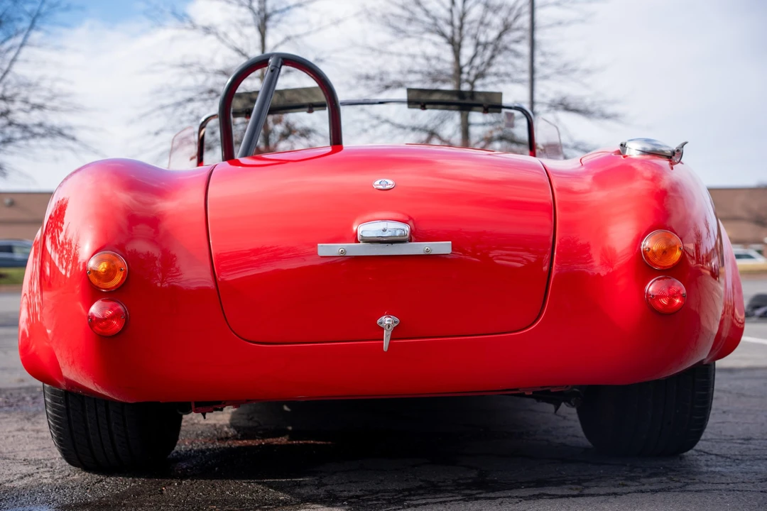 Shelby Cobra Replica - Image 12 of 31